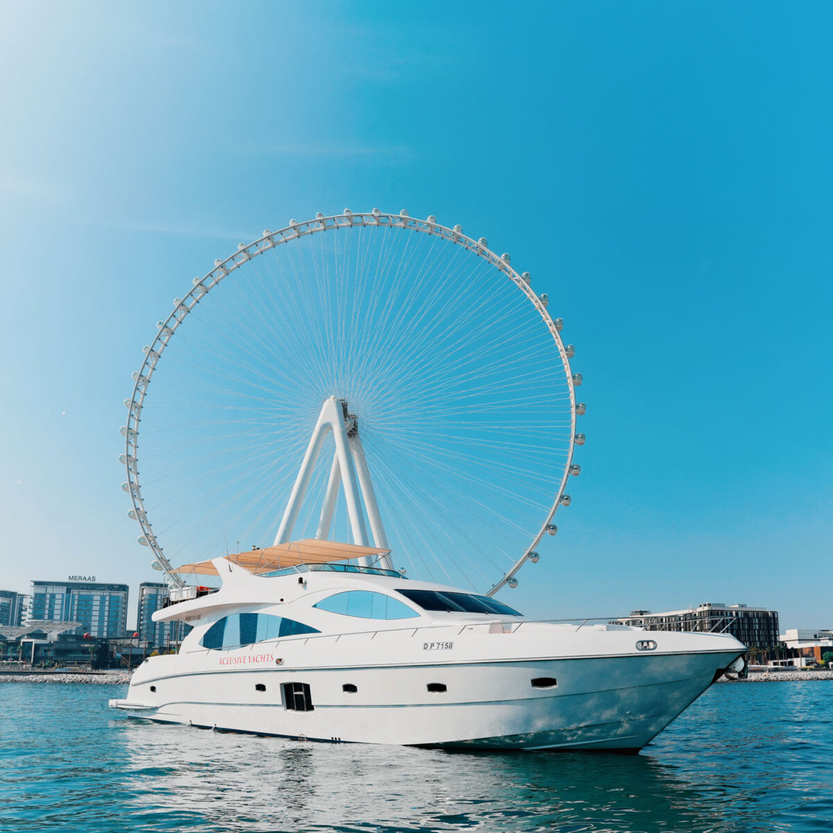 Luxury Yacht Tour – Marina | Atlantis | Burj Al Arab (2 & 3 Hours)