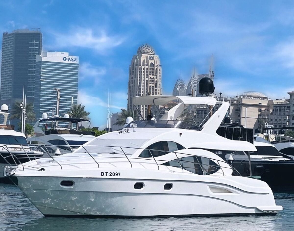 Majesty Luxury 52ft